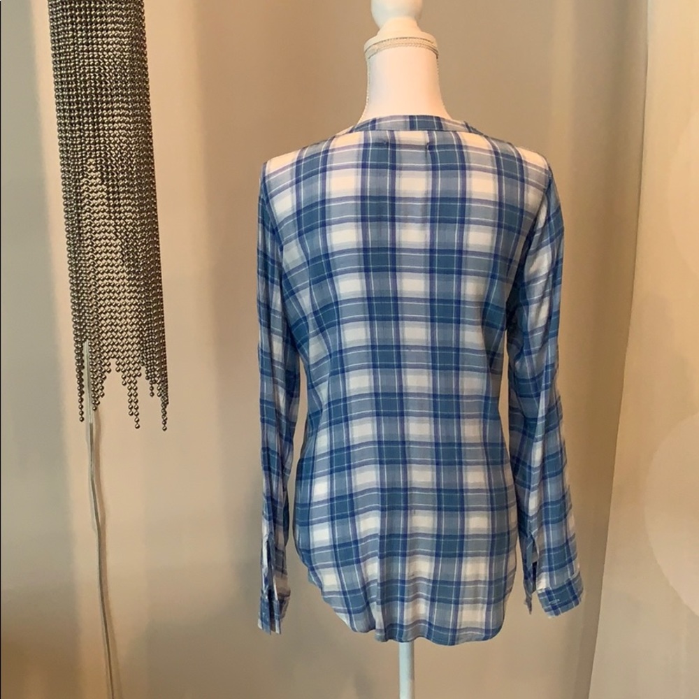 Blue and White Button Down Top Max Jeans XS - Picture 2 of 4